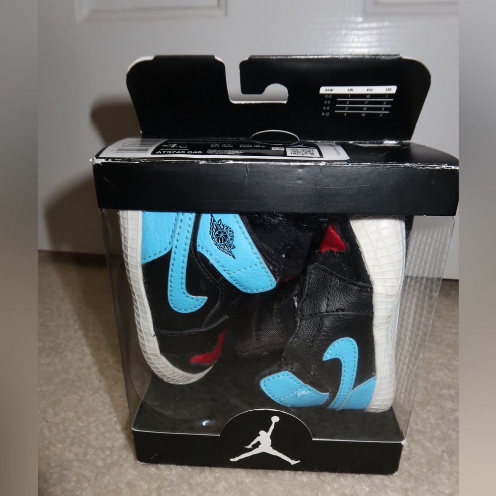 Jordan retro 1 size 4c